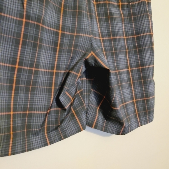 Fila Sport |  Men's Gray and Black Plaid Athleisure Golf Shorts (Waist Size 40) - Picture 2 of 12